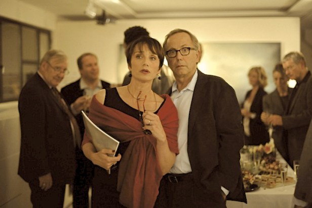 Jeanne (Kristin Scott Thomas) and Germain (Fabrice Luchini) are the couple seduced by Claude's storytelling.