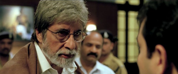 amitabh bachchan in satyagraha film pics free