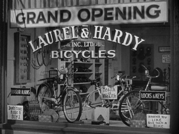 AIR RAID WARDENS (1943)