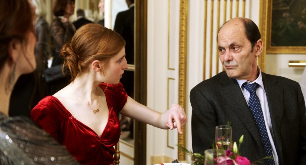 Laura (Agather Bonitzer) and (Pierre) Jean-Perre Bacri