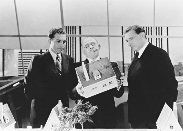 One of the elaborate studio sets. (Source: Deutsche Kinemathek/Foto Merkelbach)