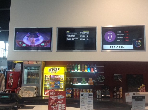 The cinema is now a multiplex showing popular French and American films on its five screens. Armentières is a small town in Picardy with a population of 25,000 within commuting distance of Lille centre.