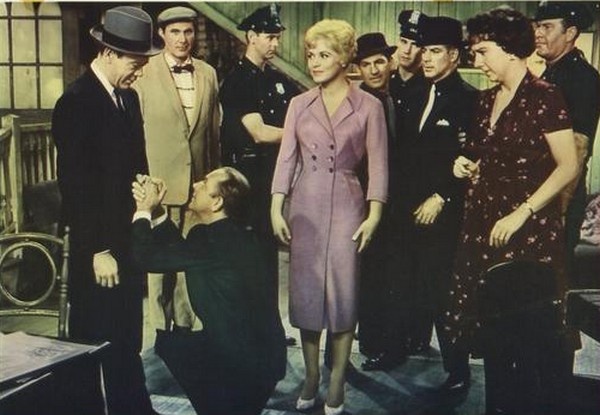 Gangsters and the police descend on the answering service